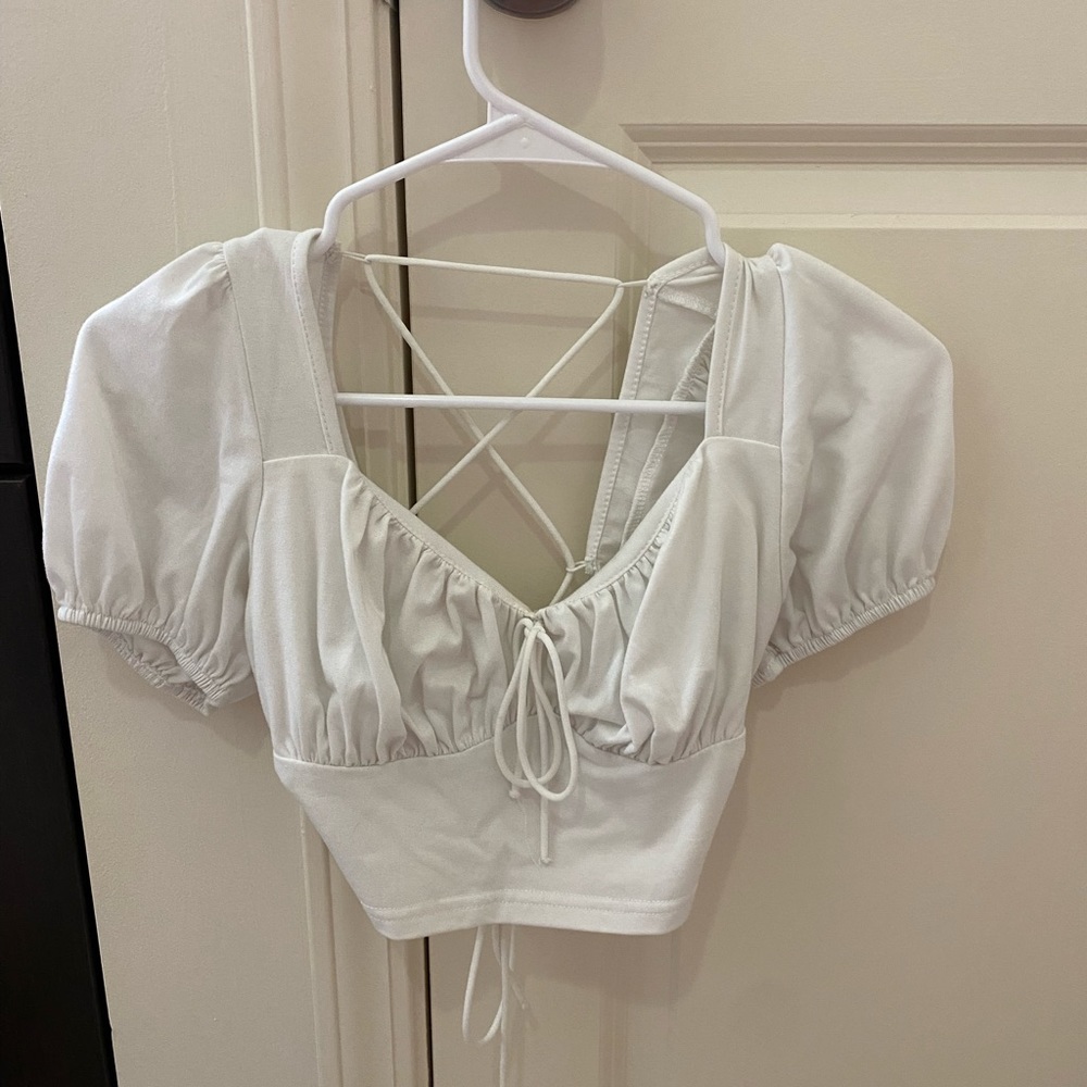 White Lace-Up Back Puff Sleeve Crop Top